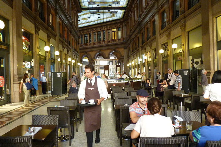 Rome italiabound.com gratuities waiter